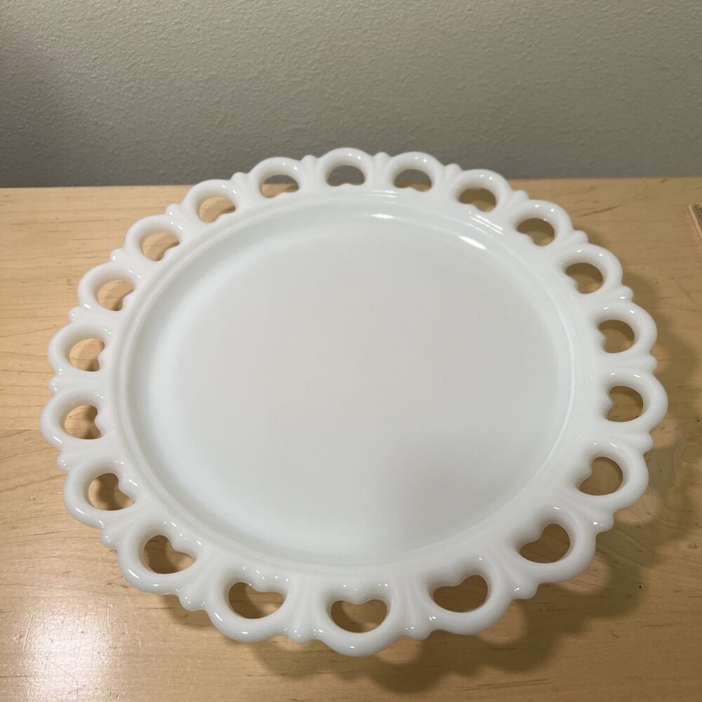 Vtg Anchor Hocking Open Lace Edge White Milk Glass Old Colony Heart Plate 12.5”